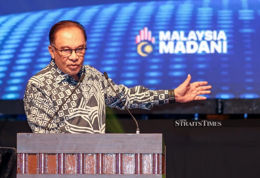 Anwar cited Malaysia’s performance in the Programme for International Student Assessment (Pisa) 2022 as example how the failure to acknowledge faults of the education system in the past had affected its position in the global ranking. - NSTP/ASWADI ALIAS