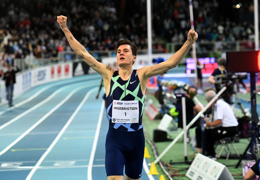 Ingebrigtsen Breaks 1500m Indoor World Record | New Straits Times ...