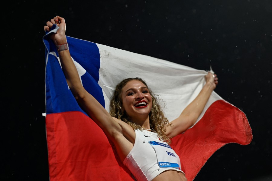 Chile's Martina Weil celebrates after winning the gold medal in the women's 400m final of the Pan American Games Santiago 2023 at the National Stadium in Santiago. - AFP pic