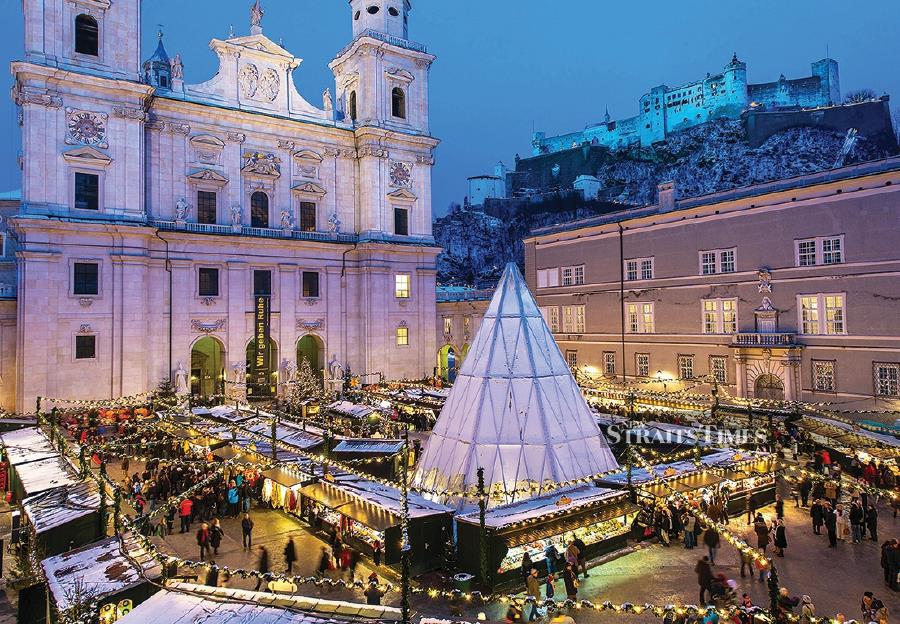 Salzburg’s Christkindlmarkt is located in the city centre around its cathedral. 