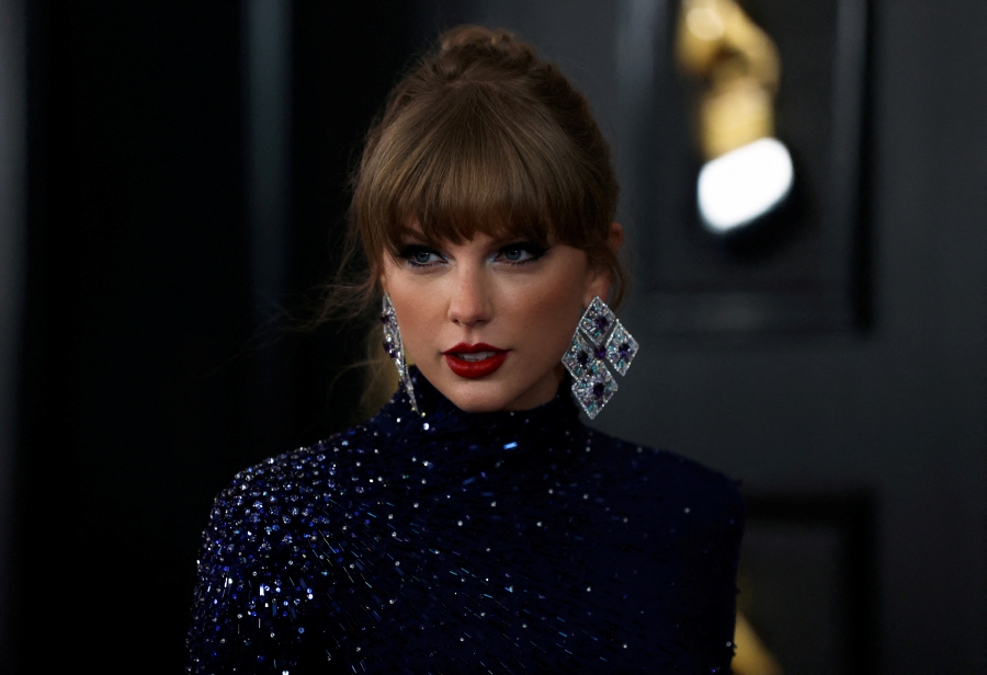 Showbiz: Taylor Swift, The Weeknd invited to join Oscars panel