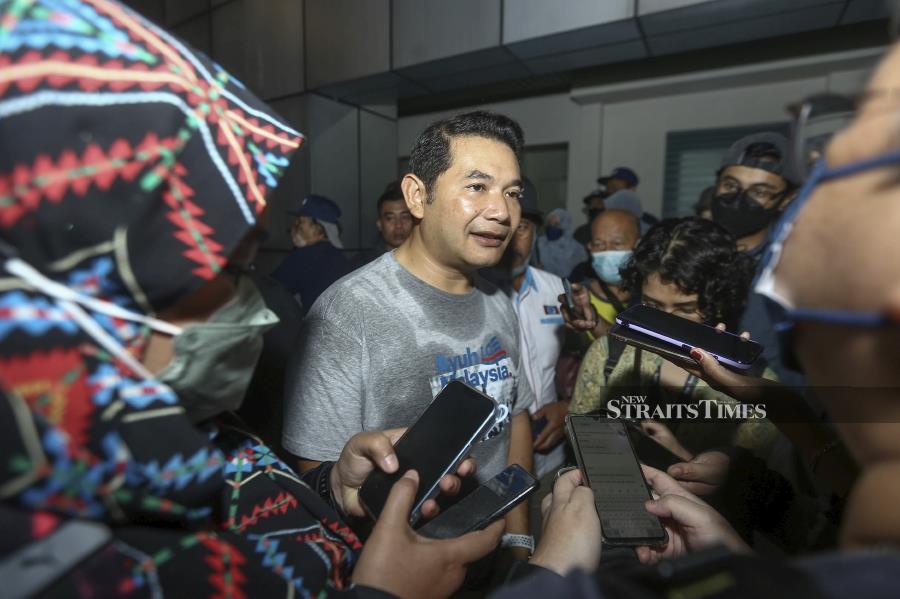 This morning, Rafizi revealed that companies allegedly belonging to a woman were involved in the embezzlement involving the LCS. - NSTP/GENES GULITAH