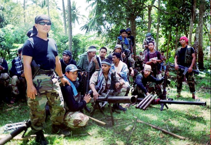 Filipino troops kill notorious Abu Sayyaf kidnapper in clash | New ...