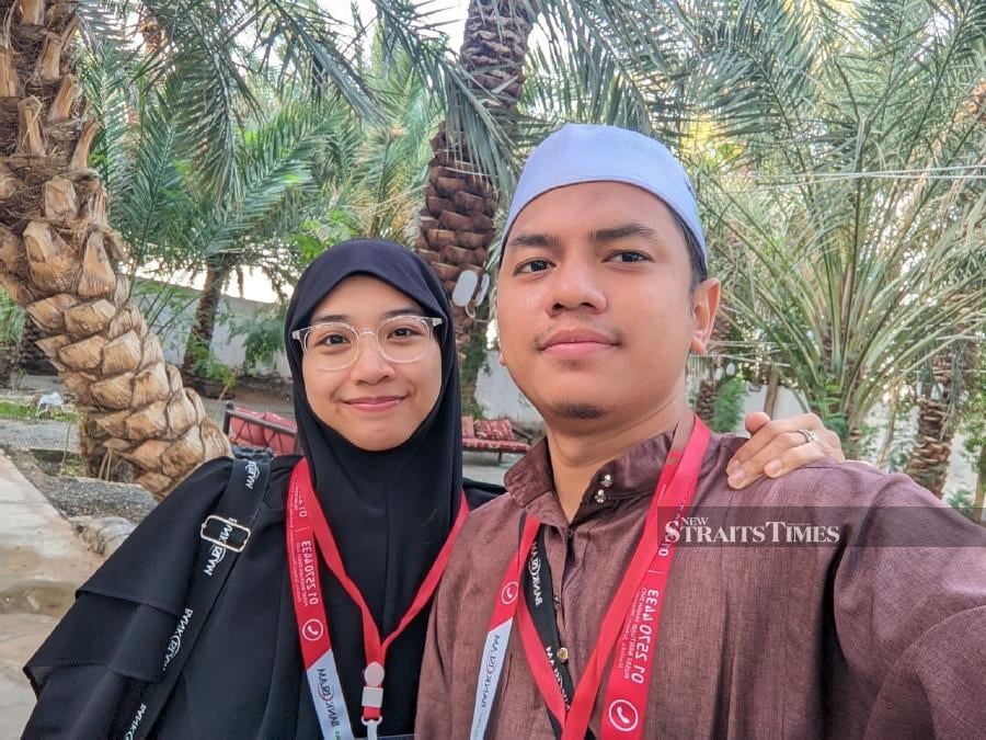 When Nur Izzati Thaqifah Samsol Bahari received an offer to perform the haj this year, she and new husband Muhammad Rabbani Roslan jumped at the chance, considering their pilgrimage to be their honeymoon.