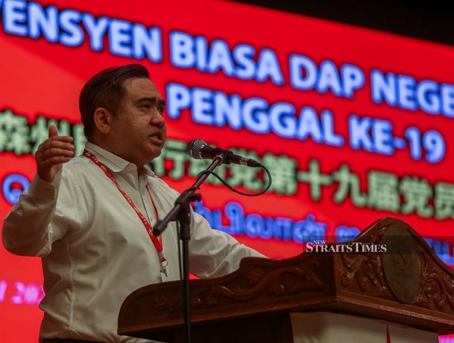 Seremban Member of Parliament, Anthony Loke Siew Fook retained his post as Negri Sembilan DAP chairman following the 2021 state committee election held during its 19th convention on Sunday. - STR/AZRUL EDHAM MOHD AMINUDDIN