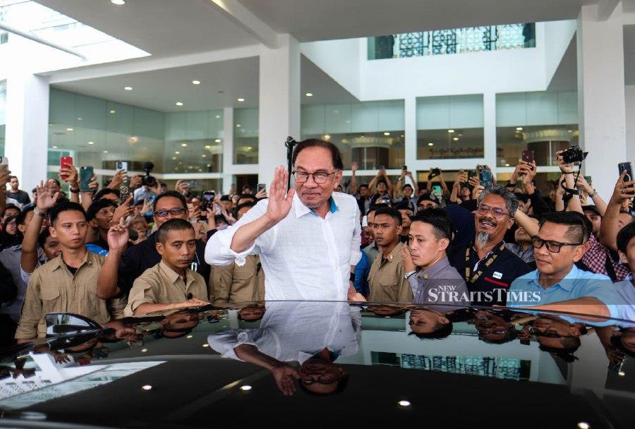 Anwar Meeting With Pkr Leaders Was Just A Normal Briefing New Straits Times Malaysia