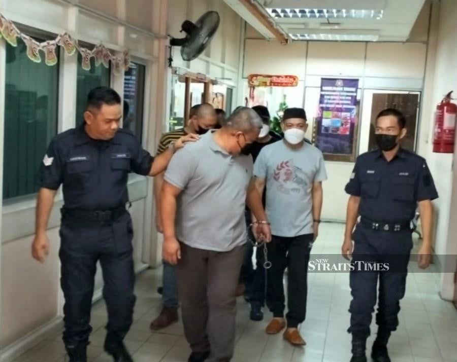 The High Court here was told today that the relationship between former Eastern Sabah Security Command (Esscom) head of staff (intelligence) Mat Zaki Md Zain, who is charged with abetting the murder of an e-hailing driver, and the ex-wife of the deceased was like they were a couple. NSTP/ABDUL RAHEMANG TAIMING