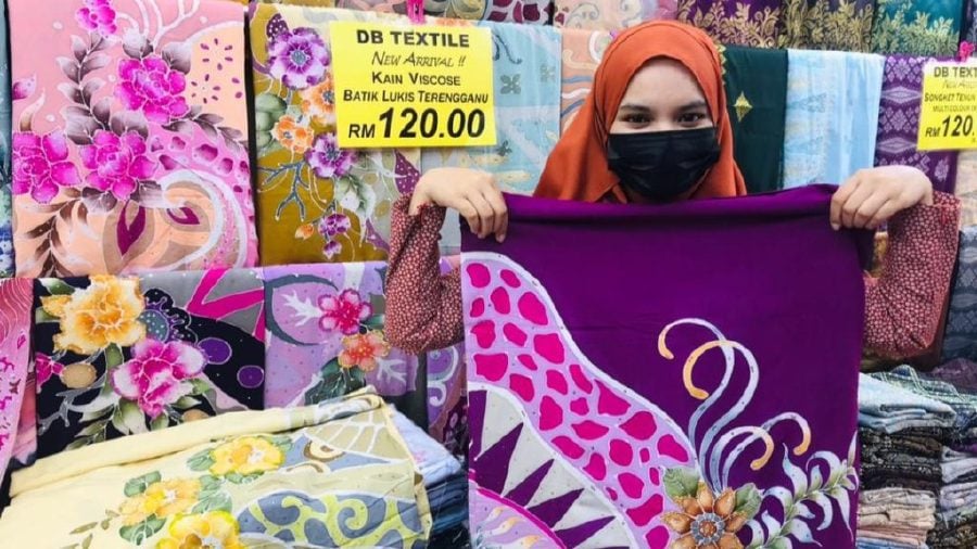 Batik is just one of the many fine crafts you can find around Terengganu. - File pic credit (Malaysia Aktif)