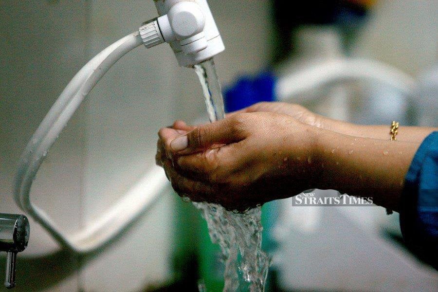Air Selangor announced various investment initiatives for this year following the water tariff adjustment which came into effect on Feb 1. NSTP FILE PIC, FOR ILLUSTRATION PURPOSE ONLY