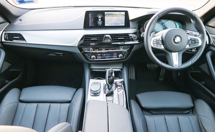 The cockpit is modern and elegant with a 10.25-inch touchscreen.