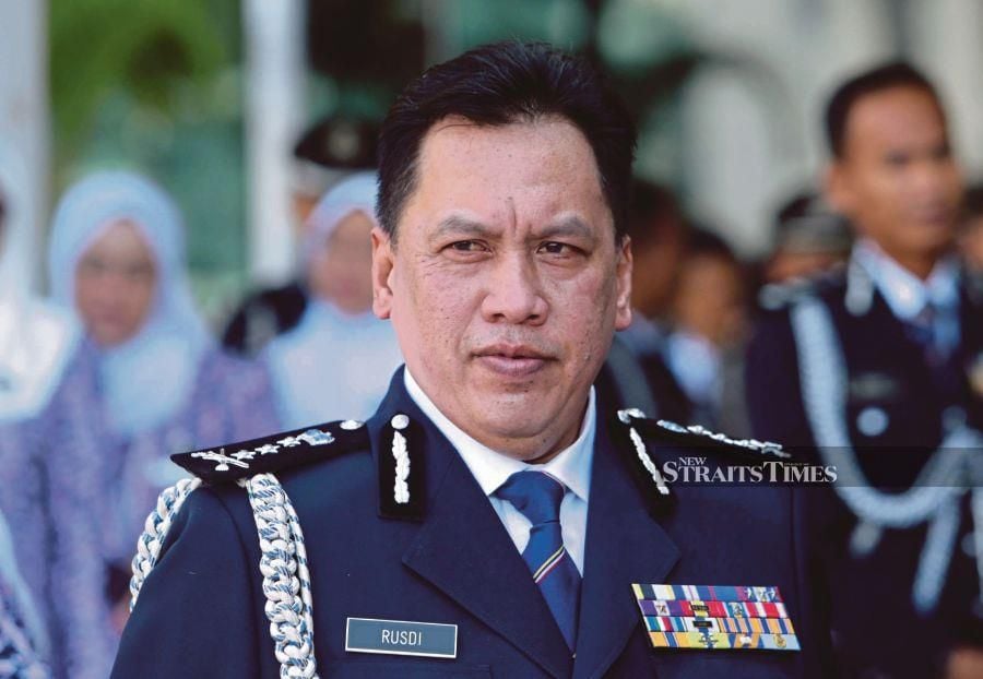 In a significant crackdown, the police have dismantled a ganja syndicate operating from a high-end condominium here, which has been distributing drugs across Malaysia, including in Sabah and Sarawak, for the past two years. - NSTP pic