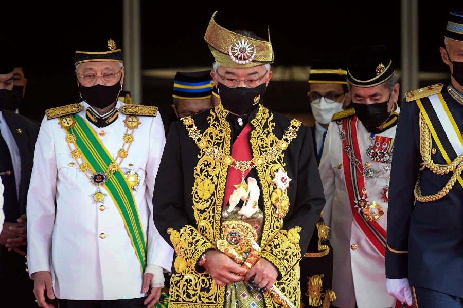 Comptroller of the Royal Household of Istana Negara, Datuk Ahmad Fadil Shamsuddin said in a statement that the King advised those in Dewan Rakyat to bring the focus back to the battle against the Covid-19 pandemic. - BERNAMA Pic