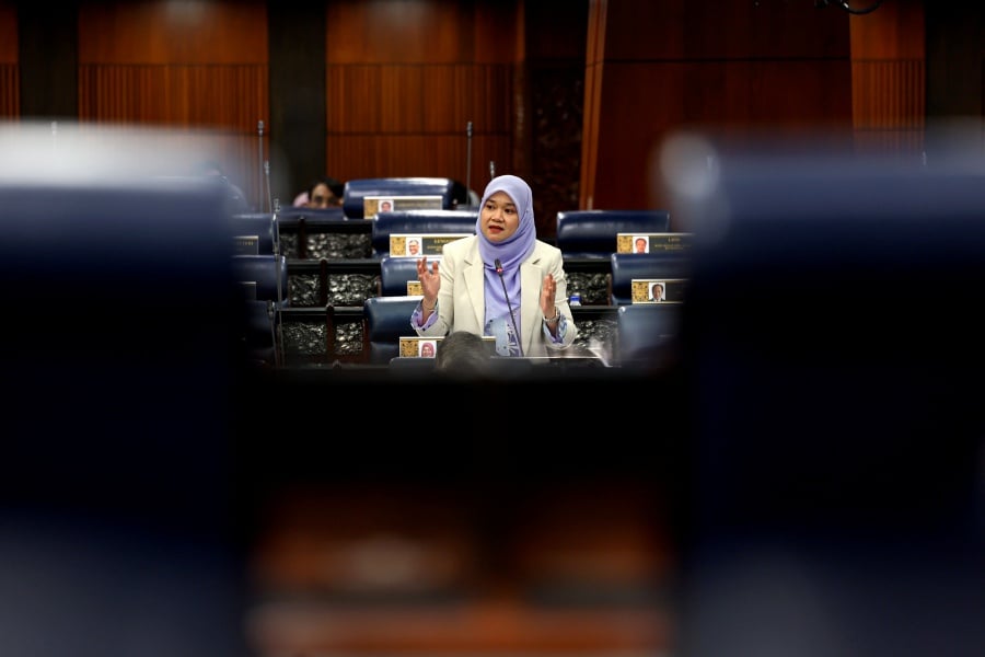 Education Minister Fadhlina Sidek said the increase was from 40.95 per cent recorded in 2021. - BERNAMA Pic
