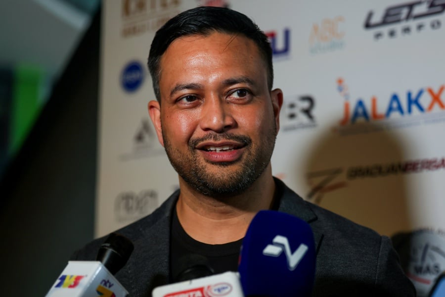 Its chief executive officer Datuk Stuart Ramalingam urged everyone to refrain from making assumptions and allow the affected clubs to resolve salary arrears internally. - BERNAMA Pic