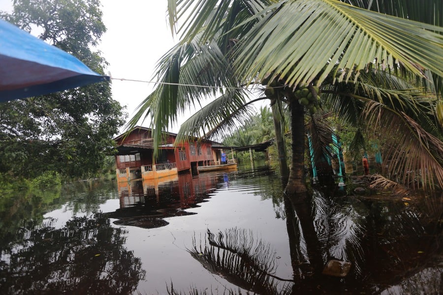 Floods: Perak, Kedah See Rise In Number Of Evacuees, Perlis Fully ...