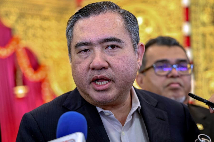 Transport Minister Anthony Loke Siew Fook said the ministry will initiate a detailed assessment of the Road Transport Act 1987.- BERNAMA Pic