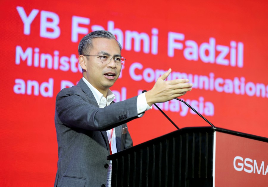 Communications and Digital Minister Fahmi Fadzil said the completion of 156 digital economic centres (PEDi) is expected by the second quarter of next year.- BERNAMA Pic