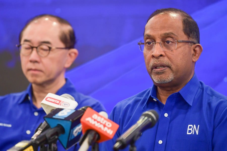 Barisan Nasional (BN) will organise a national-level Convention and Diamond Jubilee celebration this July, said its Secretary-General Datuk Seri Dr. Zambry Abdul Kadir. - Bernama pic