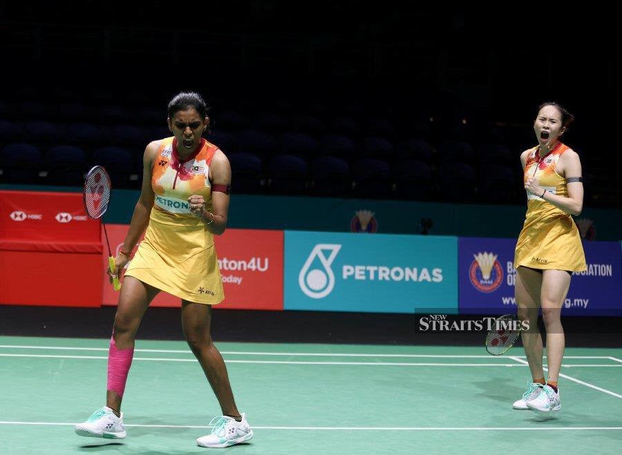 World No. 12 Pearly Tan-M. Thinaah secured their first victory in three tournaments, defeating Taiwan's Lee Chia Hsin-Teng Chun Hsun to advance to the second round of the India Open Super 750 on Tuesday. - NSTP file pic