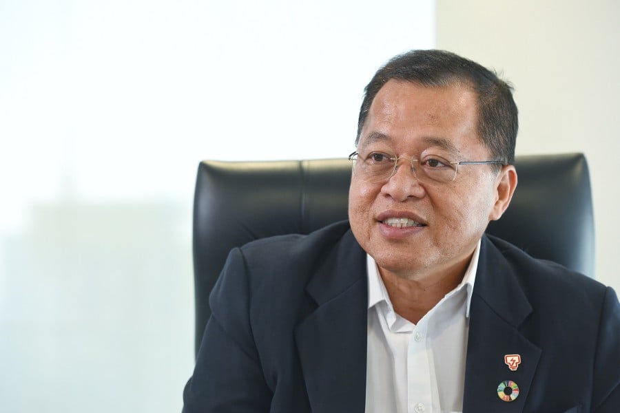 MN Holdings Bhd has appointed Tenaga Nasional Bhd’s former chief executive officer Datuk Seri Baharin Din as its new independent non-executive chairman, effective from today.