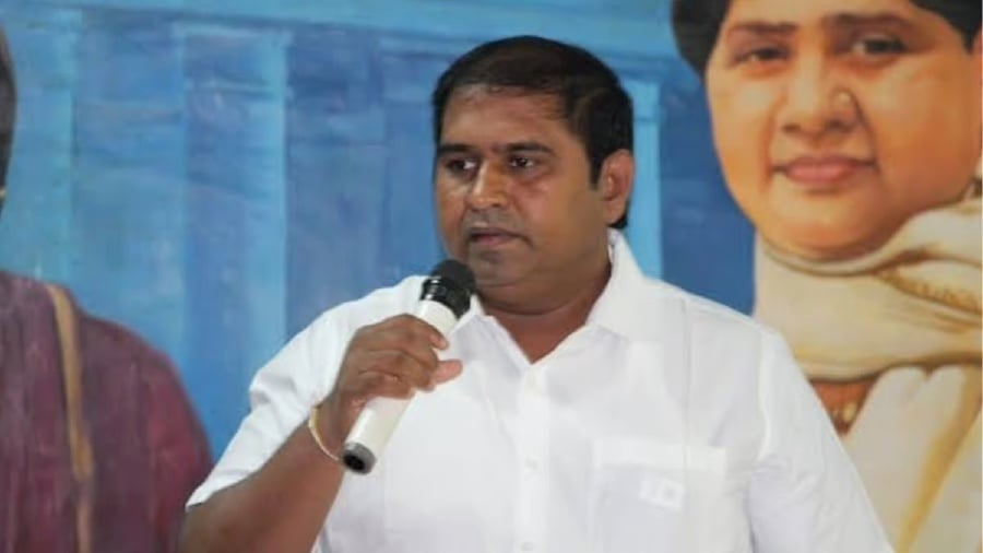  K. Armstrong, the state boss of the Bahujan Samaj Party (BSP), was hacked to death with machetes and sickles near his home in the southern city of Chennai on Friday night (July 5).