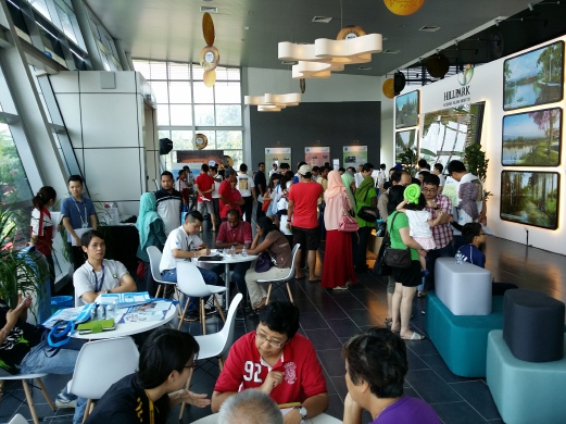 People from all walks of life atMKH’s new sales gallery. The property developer is offering the masses affordable landed homes and choice units of various sizes and designs priced from as low as RM439,000. 