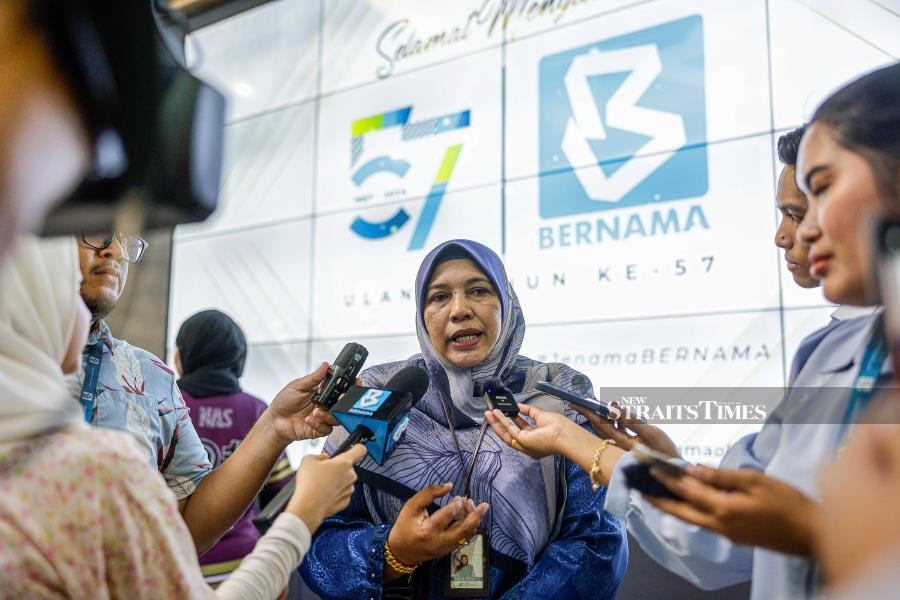 The Malaysian National News Agency (Bernama) chief executive officer Nur-ul Afida Kamaludin said the current technology boom is somewhat affecting the revenue of media companies in the country, which also rely on advertisements as a source of income. - Bernama pic
