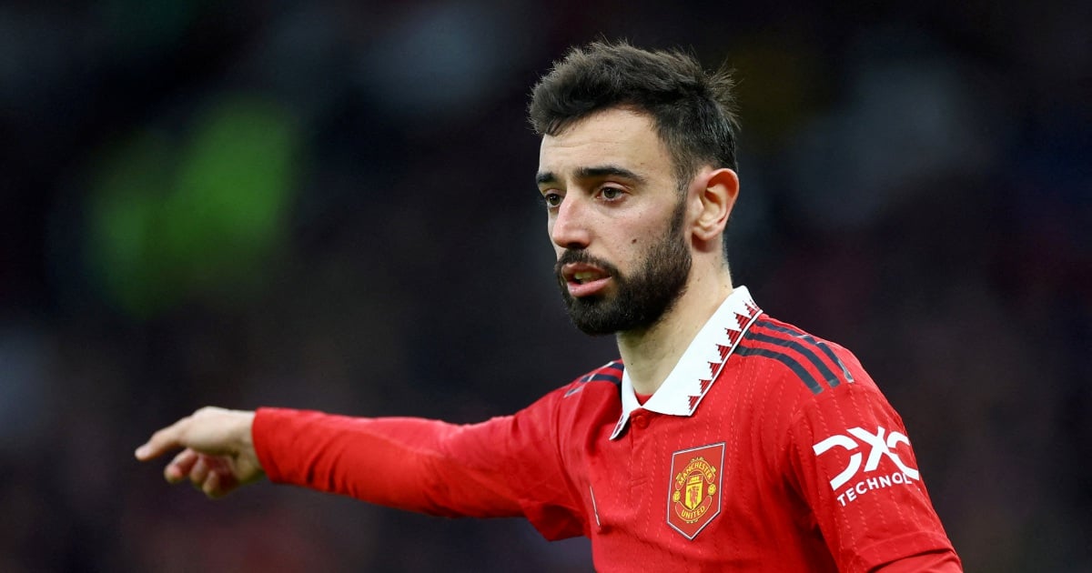 Bruno Fernandes rewards fan who messaged him for 300 days