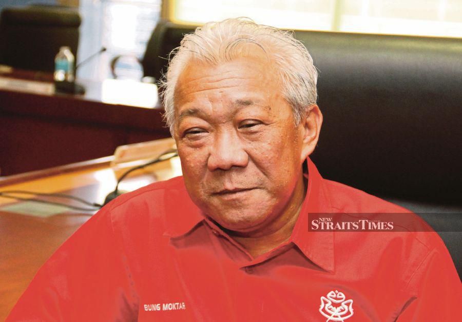  Sabah Umno has unveiled plans to feature new faces as candidates in the 23 state constituencies targeted for the next Sabah state election. Sabah Umno Liaison Committee chairman Datuk Seri Bung Moktar Radin said the party, however, is not yet ready to disclose the identities of these candidates, including youths, as the screening process is still ongoing. File Pic. 