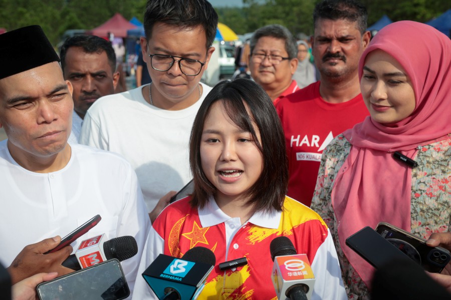 Unity government candidate for the Kuala Kubu Baharu by-election, Pang Sock Tao, is confident of winning the state seat despite not being a local. BERNAMA PIC
