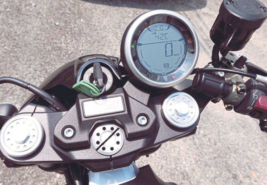 ducati scrambler fuel gauge