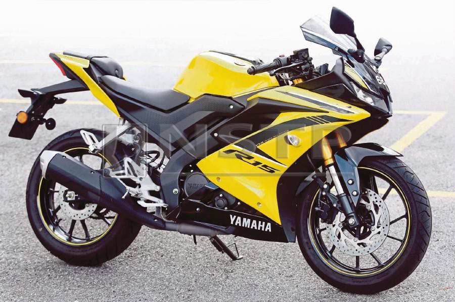 Yamaha r15 2024 yellow colour