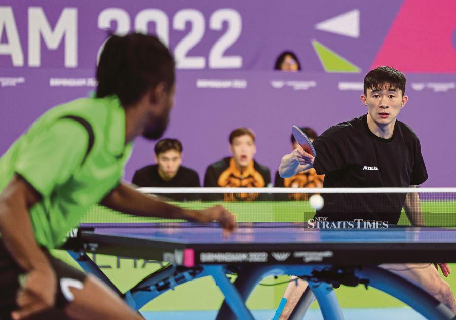 Javen Choong (pic) and Karen Lyne Dick got off to a great start today by upsetting Australia’s China-born favourites Yan Xin and Jian Fang Lay in the table tennis mixed pair event first round at the Commonwealth Games in Birmingham. - NSTP/ASWADI ALIAS. 
