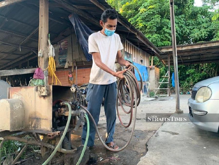 Having to cease operation for more than a month has taken a toll on many car wash operators in the district and some have pondered the possibility of closing down for good.  - NSTP/ SHARIFAH MAHSINAH ABDULLAH