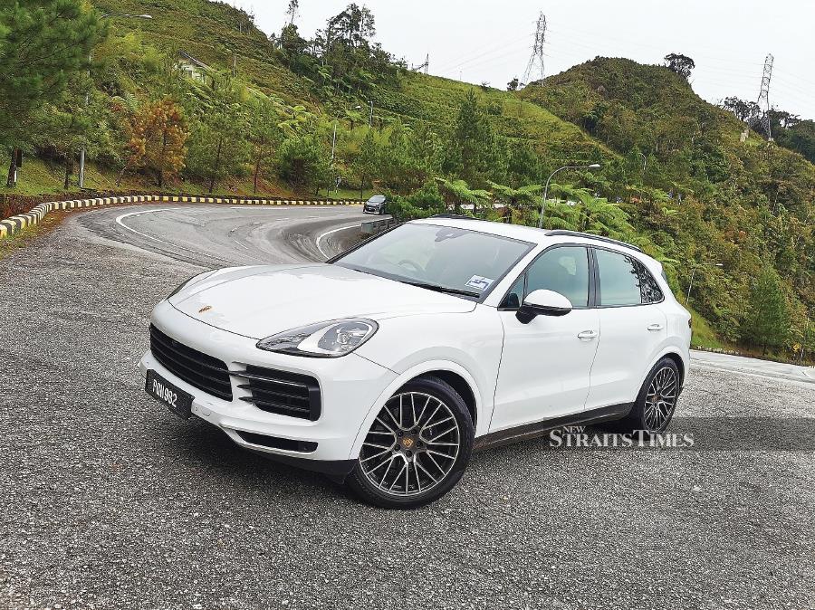 new-all-electric-porsche-macan-suv-on-the-way-auto-express