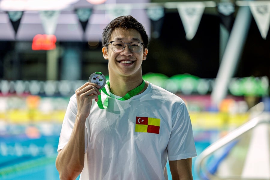 Selangor's Chan Jie proved he can still pack a punch despite leaving the national swimming programme. - Bernama pic