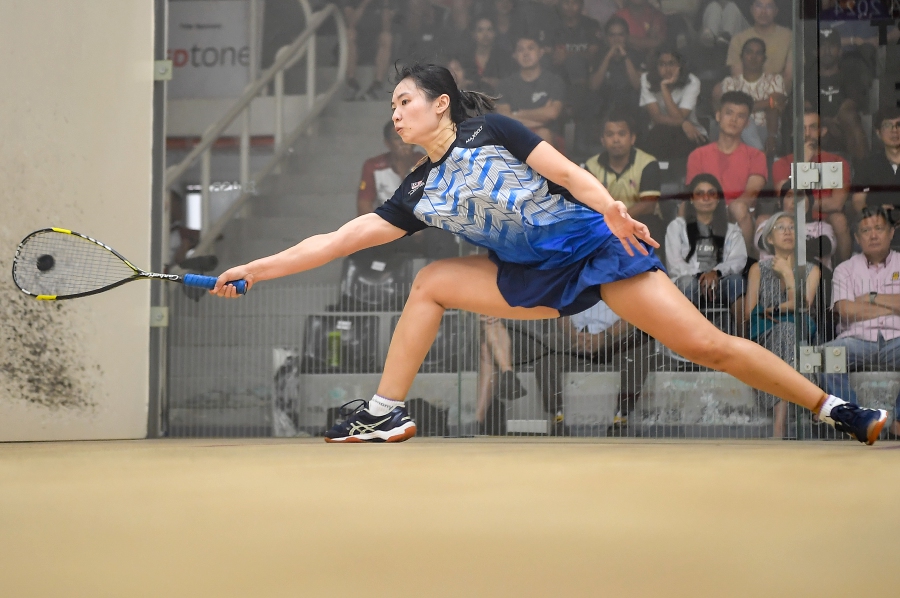 Women’s squash player Chan Yiwen is getting help from some men for her World Championships debut in Cairo from May 9-18. - Bernama file pic