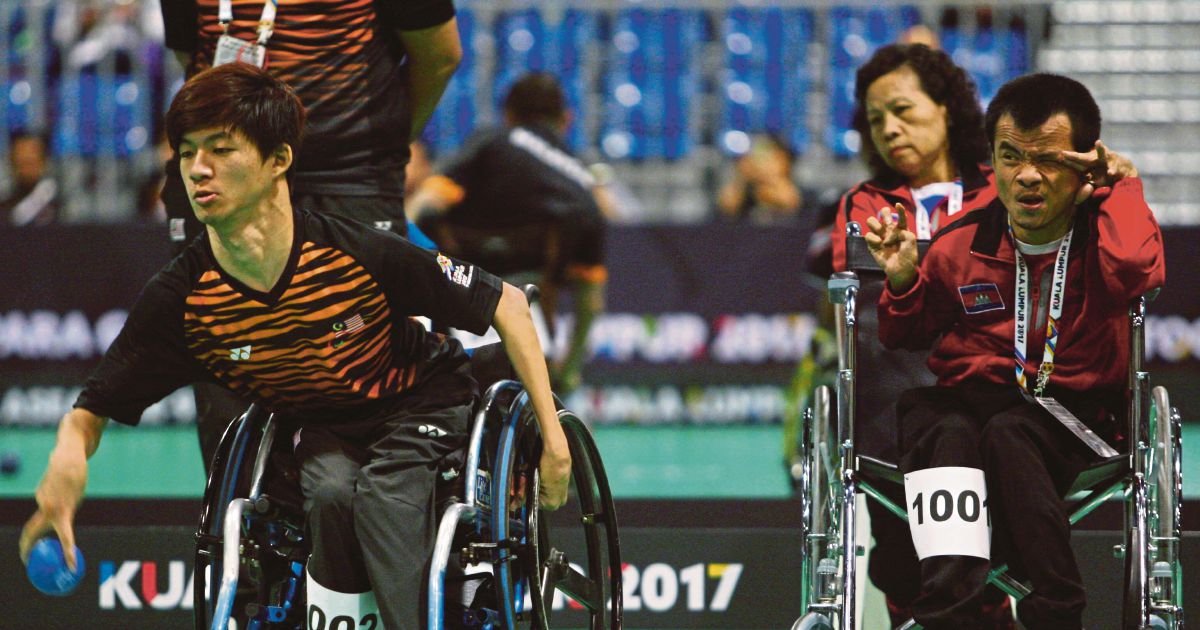 Perfect Wei Lun in final throw for gold