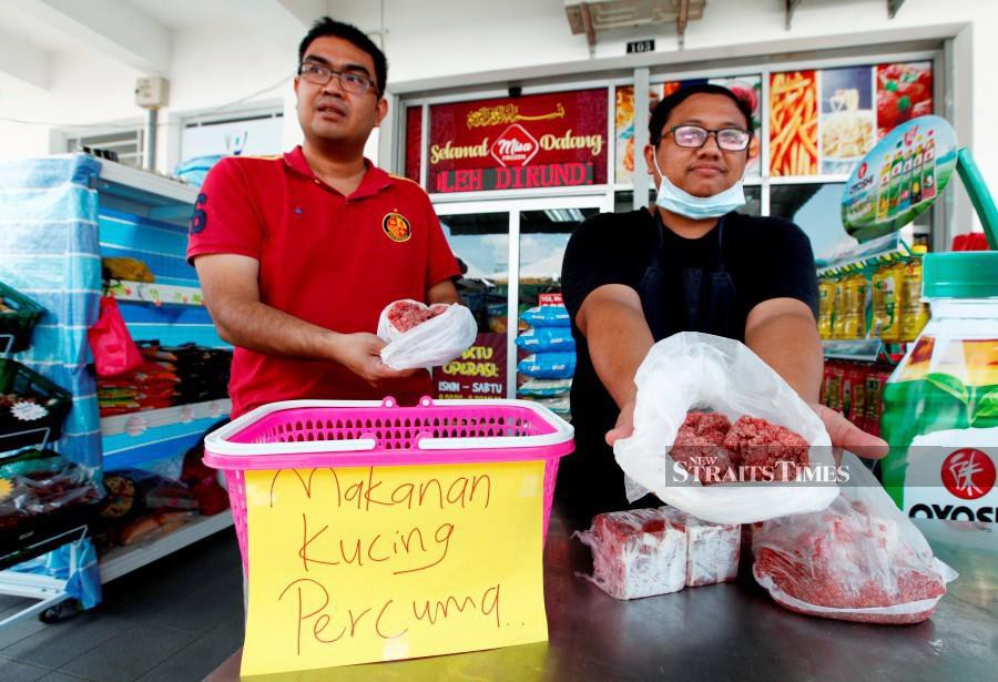 Free fresh meat for pet owners