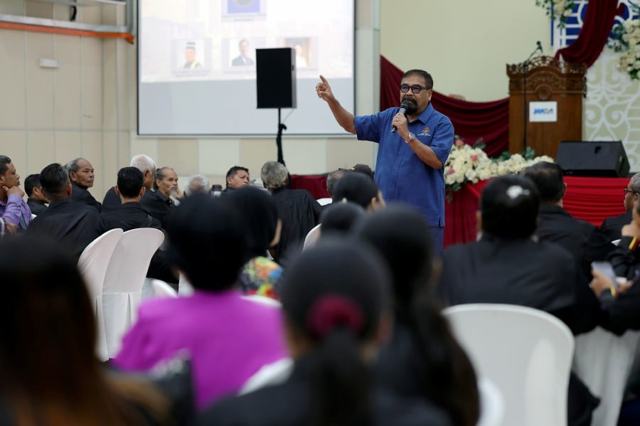 Cameron Highlands member of Parliament Datuk Ramli Mohd Nor said the engagement process with the Orang Asli community and non-governmental organisations (NGO) were currently underway in Selangor, Kuala Lumpur, Pahang, Perak and Kedah, and positive feedback had been obtained. BERNAMA PIC