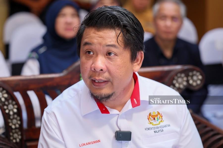 Deputy Health Minister Lukanisman Awang Sauni, however, said that the permanent appointment would be subject to performance and approval of the head of department. Bernama pic