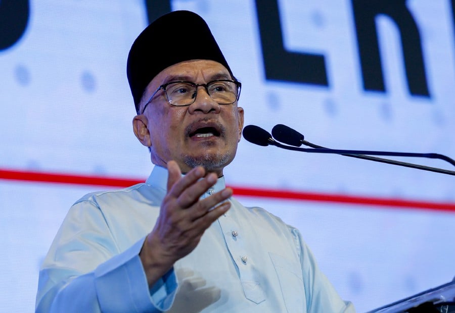The Prime Minister, who is also the Finance Minister gave the assurance when he said such a process should be expedited for the wellbeing of civil servants in the country. BERNAMA PIC