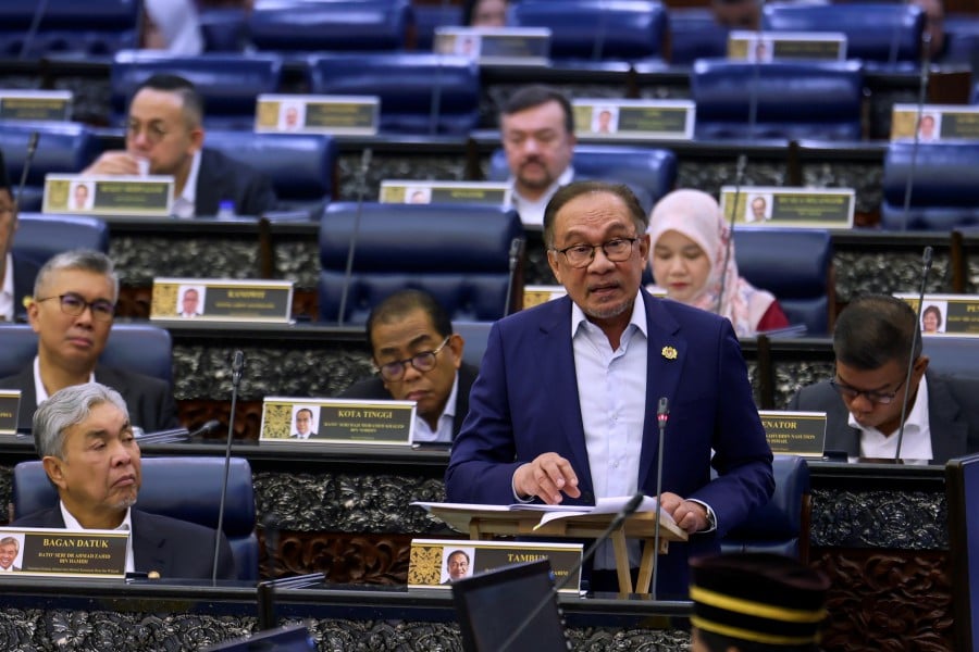 Prime Minister-cum-Finance Minister Datuk Seri Anwar Ibrahim during the Minister's question time at the Dewan Rakyat sitting today. -- BERNAMA PIC