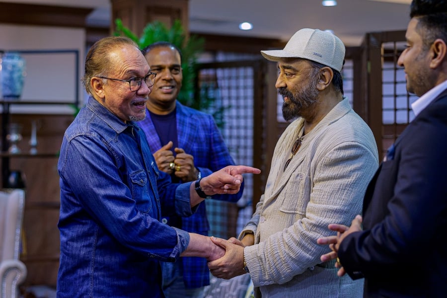 Prime Minister Datuk Seri Anwar Ibrahim on Friday took time to meet with renowned Indian actor Kamal Haasan, who is currently in Malaysia to promote the film ‘Indian 2’. - BERNAMA
