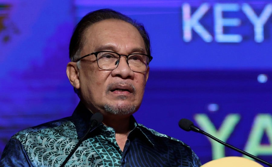 Finance Minister Datuk Seri Anwar Ibrahim has maintained a firm grip on the country’s purse strings. BERNAMA PIC