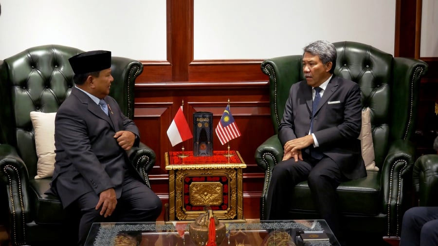 Mohamad's 'productive' Indonesian Visit Enhances Defence Cooperation ...