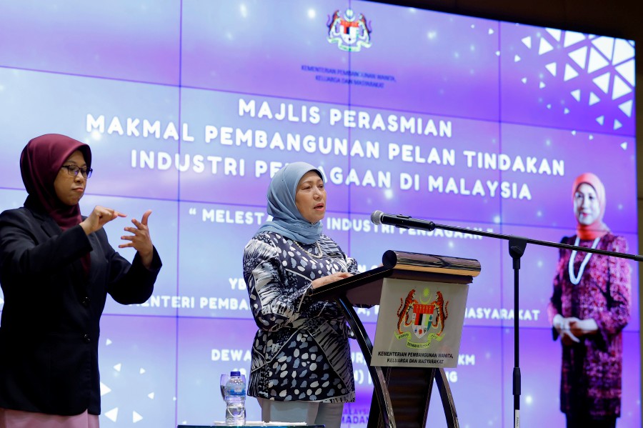 Women, Family, and Community Development Minister Datuk Seri Nancy Shukri launched a series of workshops today for the Development of the Care Industry in Malaysia, which is aimed at devising an action plan that is expected to be completed by July. BERNAMA PIC
