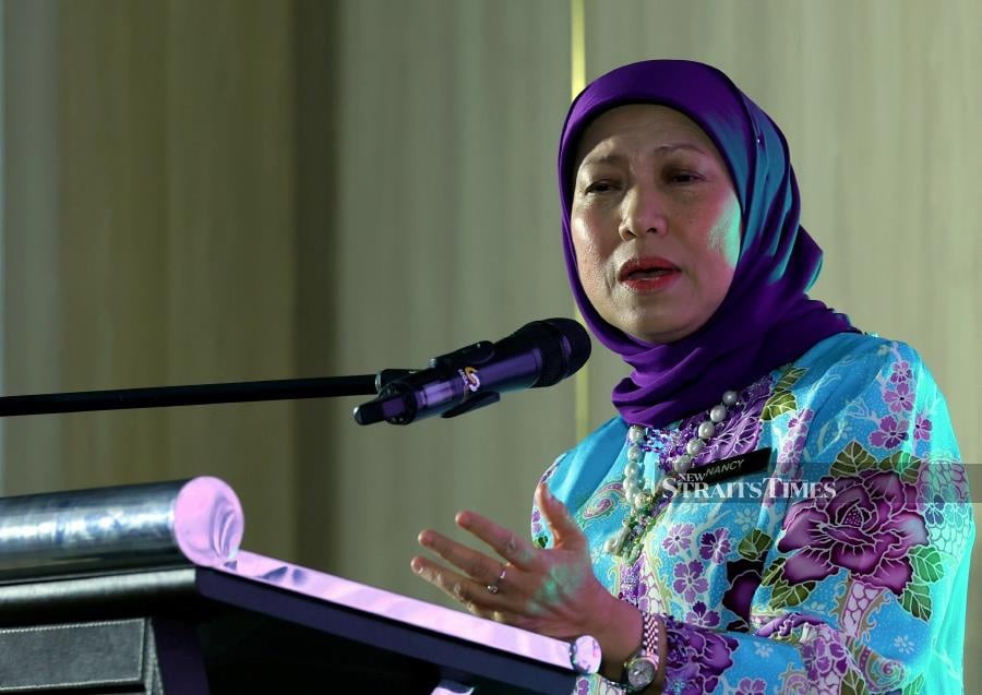 Women, Family and Community Development Minister Datuk Seri Nancy Shukri has been called to produce a white paper addressing women’s political representation.- BERNAMA PIC