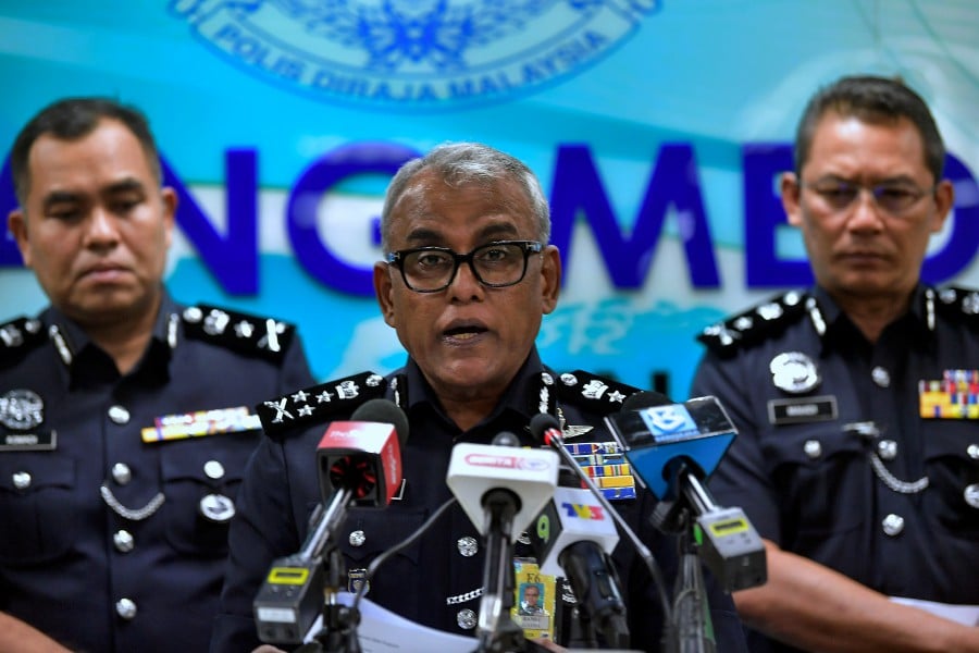 Federal Commercial Crime Investigation Department director Datuk Seri Ramli Mohamed Yoosuf said police received a report from a 40-year old businessman who allegedly bought 30 acres of land and paid for it in stages, without it being transferred to his name. - Bernama pic