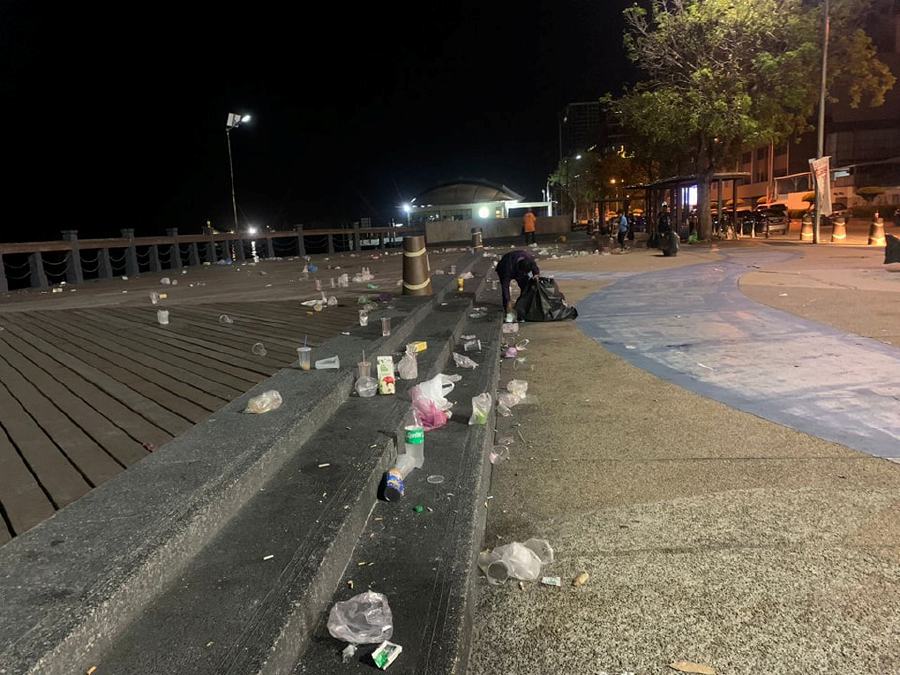 Kota Kinabalu City Hall issued a statement yesterday about people tarnishing the city’s beauty by throwing rubbish in parks during festive seasons. - Pic courtesy from Dewan Bandaraya Kota Kinabalu FB page